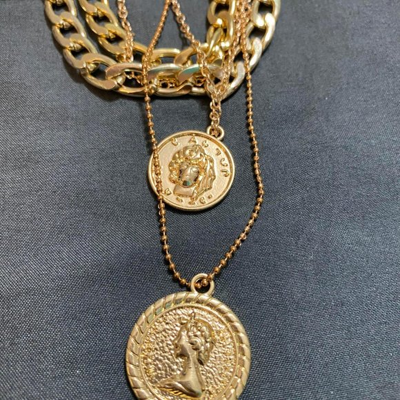 5 Necklace Double Pendant Chain Set - Picture 4 of 4